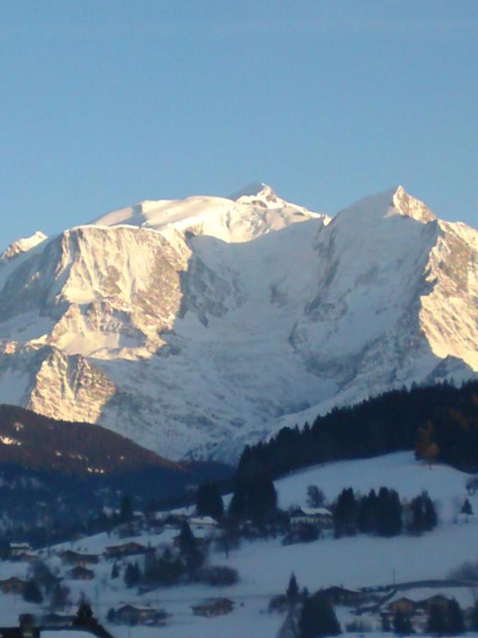 Chalet Mont-Blanc Комблу Экстерьер фото