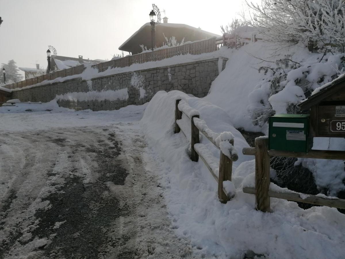Chalet Mont-Blanc Комблу Экстерьер фото
